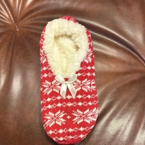 Red and White Snowflake Slipper